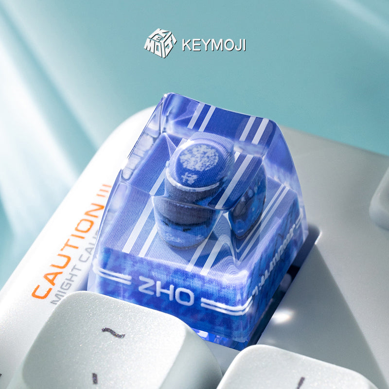 Zhou Guanyu F1 Driver Helmet Artisan Keycap - 2023 Japan